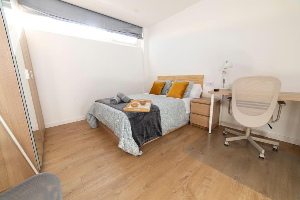 Amplio Piso De Diseno . Apartment Vigo